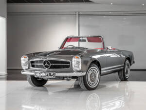 Image 3/21 of Mercedes-Benz 280 SL (1969)