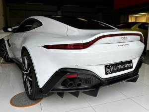 Imagen 7/50 de Aston Martin Vantage V8 (2019)