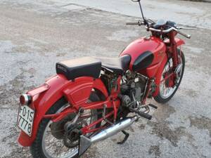 Image 10/12 of Moto Guzzi DUMMY (1952)