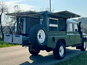 Imagen 17/56 de Land Rover Defender 130 Double Cab (2010)