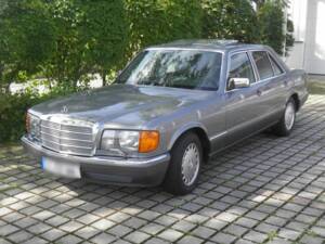 Immagine 1/6 di Mercedes-Benz 260 SE (1991)