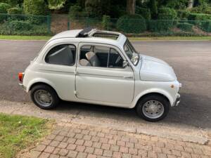 Image 2/19 de FIAT 500 D (1964)