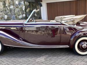 Image 5/49 of Mercedes-Benz 170 S Cabriolet A (1947)