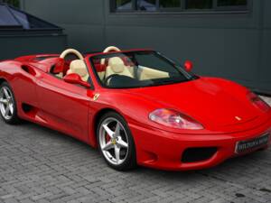 Image 32/50 of Ferrari 360 Spider (2004)