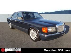 Image 3/15 of Mercedes-Benz 300 SE (1989)