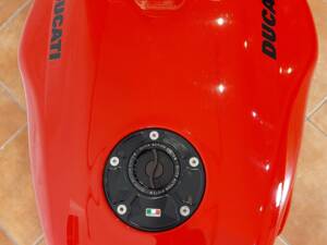 Image 16/67 de Ducati DUMMY (2000)