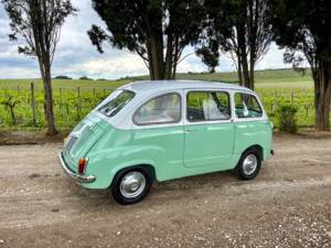 Image 11/53 de FIAT 600 D Multipla (1967)