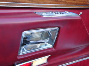 Bild 34/75 von Cadillac Fleetwood Eldorado Convertible (1975)