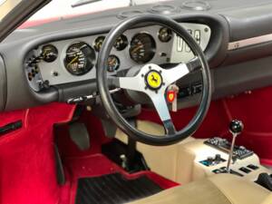 Image 31/37 de Ferrari Dino 308 GT4 (1976)