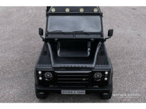 Immagine 7/30 di Land Rover Defender 90 (1997)