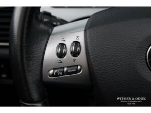 Image 17/37 of Jaguar XK 4.2 (2006)