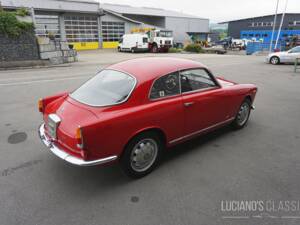 Imagen 10/68 de Alfa Romeo Giulietta Sprint 1300 (1965)