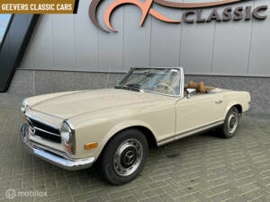 Image 8/20 of Mercedes-Benz 280 SL (1970)