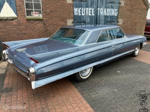 Image 10/29 of Cadillac Coupe DeVille (1962)