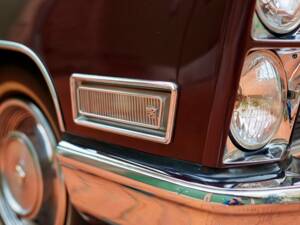 Bild 92/200 von Cadillac Coupe DeVille (1968)