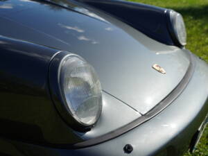 Imagen 41/52 de Porsche 911 Carrera 4 (1990)