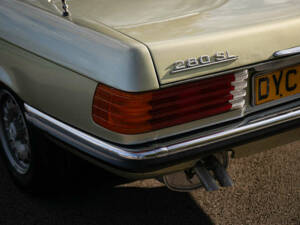 Image 41/43 of Mercedes-Benz 280 SL (1982)