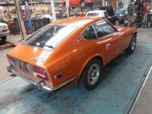 Image 35/50 of Datsun 240 Z (1972)