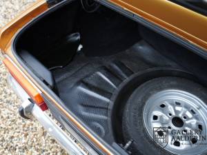 Image 9/50 of Ford Capri 3000 (1973)