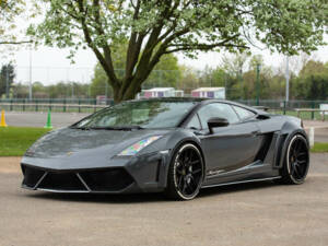 Image 1/50 of Lamborghini Gallardo Superleggera (2007)