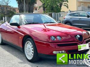 Immagine 3/10 di Alfa Romeo Spider 2.0 Twin Spark 16V (1996)