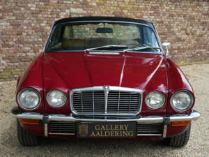 Bild 43/50 von Jaguar XJ 6 L 4.2 (1977)