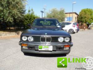 Imagen 2/10 de BMW 320i (1988)