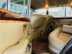 Bild 11/12 von Rolls-Royce Silver Shadow I (1974)