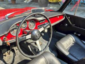 Image 21/63 of FIAT 1200 S OSI (1965)