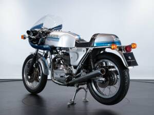 Immagine 2/50 di Ducati DUMMY (1977)