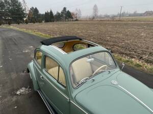 Image 22/43 of Volkswagen Beetle 1200 Export &quot;Dickholmer&quot; (1958)