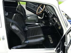 Image 47/50 of Ford Lotus Cortina (1966)