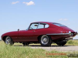 Afbeelding 23/50 van Jaguar E-Type 3.8 (1964)