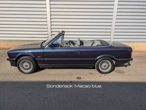 Image 18/24 de BMW 325i (1989)