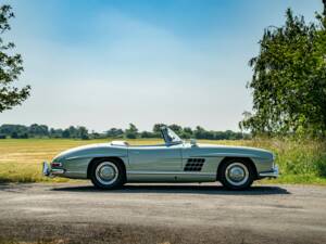 Image 3/50 de Mercedes-Benz 300 SL Roadster (1960)