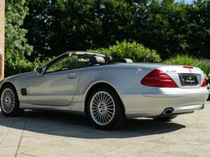 Image 11/50 of Mercedes-Benz SL 350 (2005)