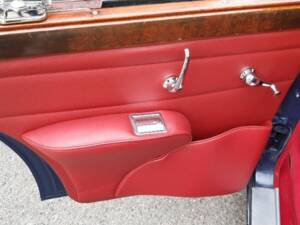 Image 41/49 of Jaguar Mk II 3.8 (1963)
