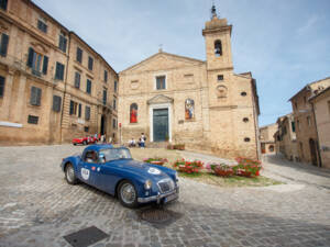 Image 14/19 of MG MGA 1500 (1957)