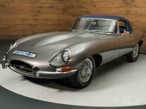 Imagen 12/19 de Jaguar E-Type 4.2 (1965)