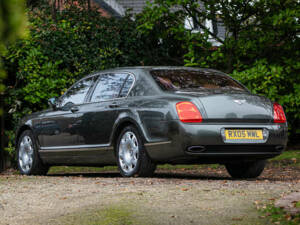 Afbeelding 4/35 van Bentley Continental Flying Spur (2005)