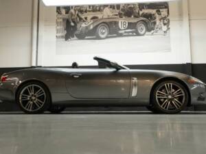 Image 17/46 of Jaguar XKR (2008)