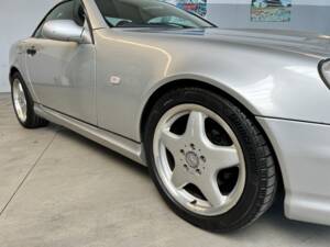 Bild 10/40 von Mercedes-Benz SLK 230 Kompressor (1998)