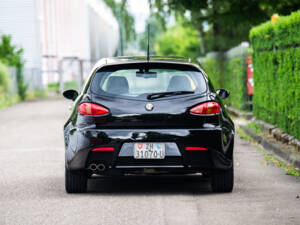 Image 11/36 of Alfa Romeo 147 3.2 GTA (2003)
