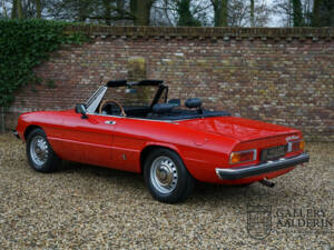 Imagen 31/50 de Alfa Romeo 2000 Spider Veloce (1982)