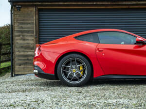 Bild 35/50 von Ferrari F12berlinetta (2013)