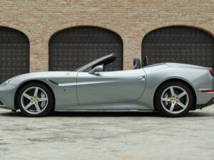 Bild 8/50 von Ferrari California T (2014)