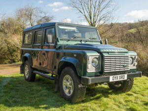 Bild 28/50 von Land Rover Defender 110 (2011)