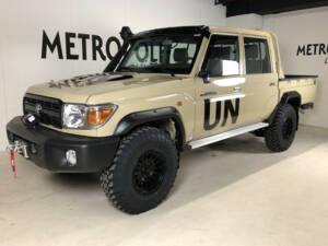 Immagine 1/26 di Toyota Land Cruiser GRJ79 (2023)