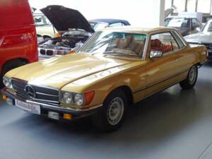 Image 2/10 of Mercedes-Benz 450 SLC (1977)