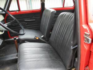 Image 38/45 de Skoda 100 (1971)